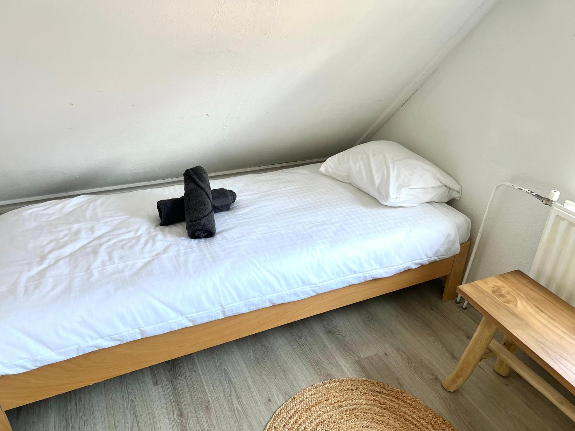 Beach House Met Parkeerplaats In Het Centrum Egmond aan Zee Eksteriør billede